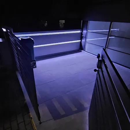 Charming 2 Bedroom In Heart Of *