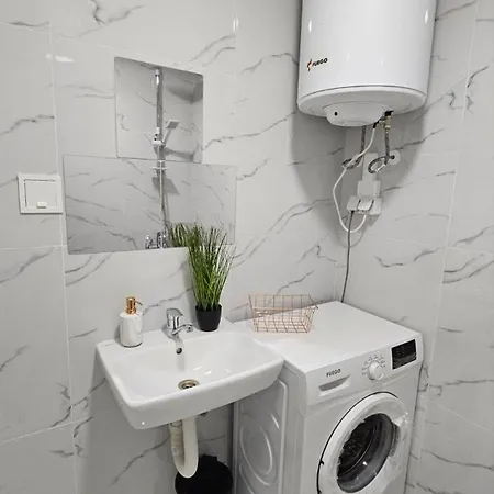 Appartement Charming 2 Bedroom In Heart Of Skopje