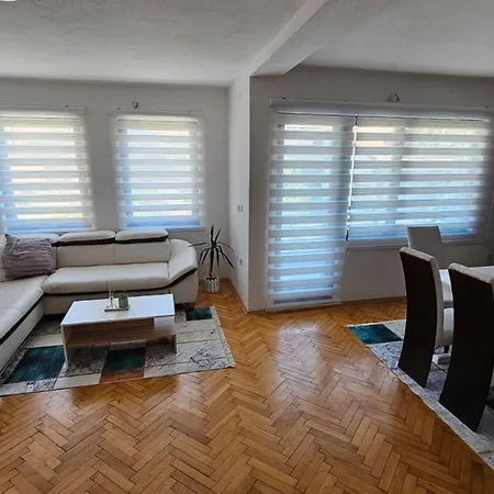 Apartment Charming 2 Bedroom In Heart Of Skopje