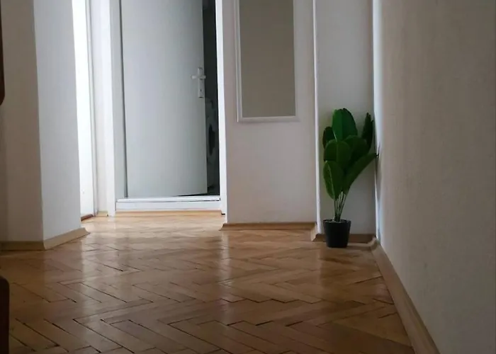 Charming 2 Bedroom In Heart Of Szkopje