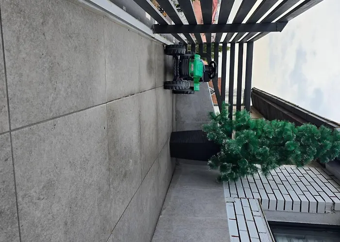 Charming 2 Bedroom In Heart Of Szkopje