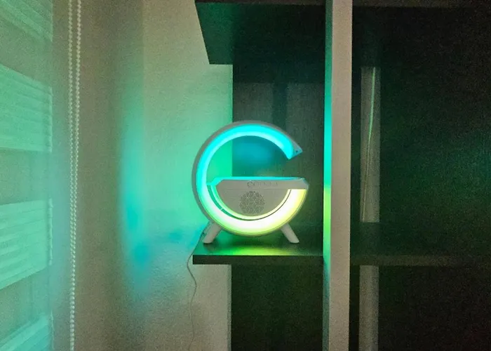 Charming 2 Bedroom In Heart Of